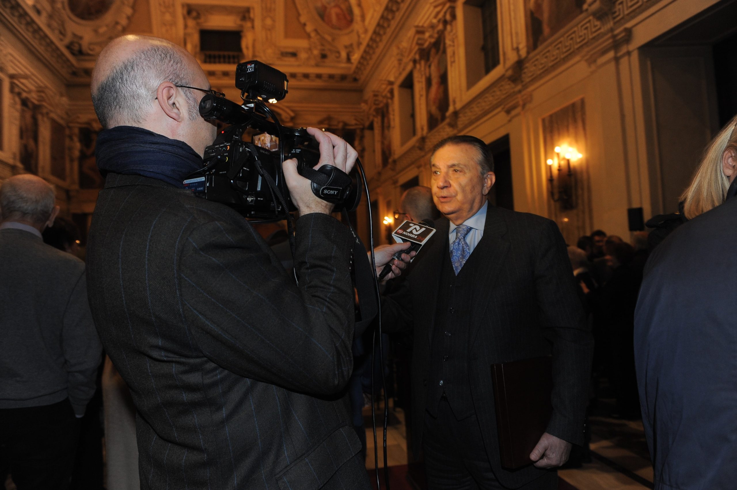 094d739d968df36a87418643dcb9d4ac