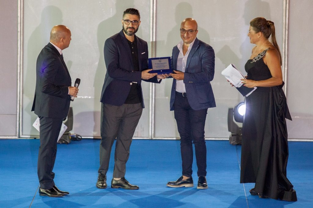 Cb814f6646368a9340b7ed30aa1a9ed7