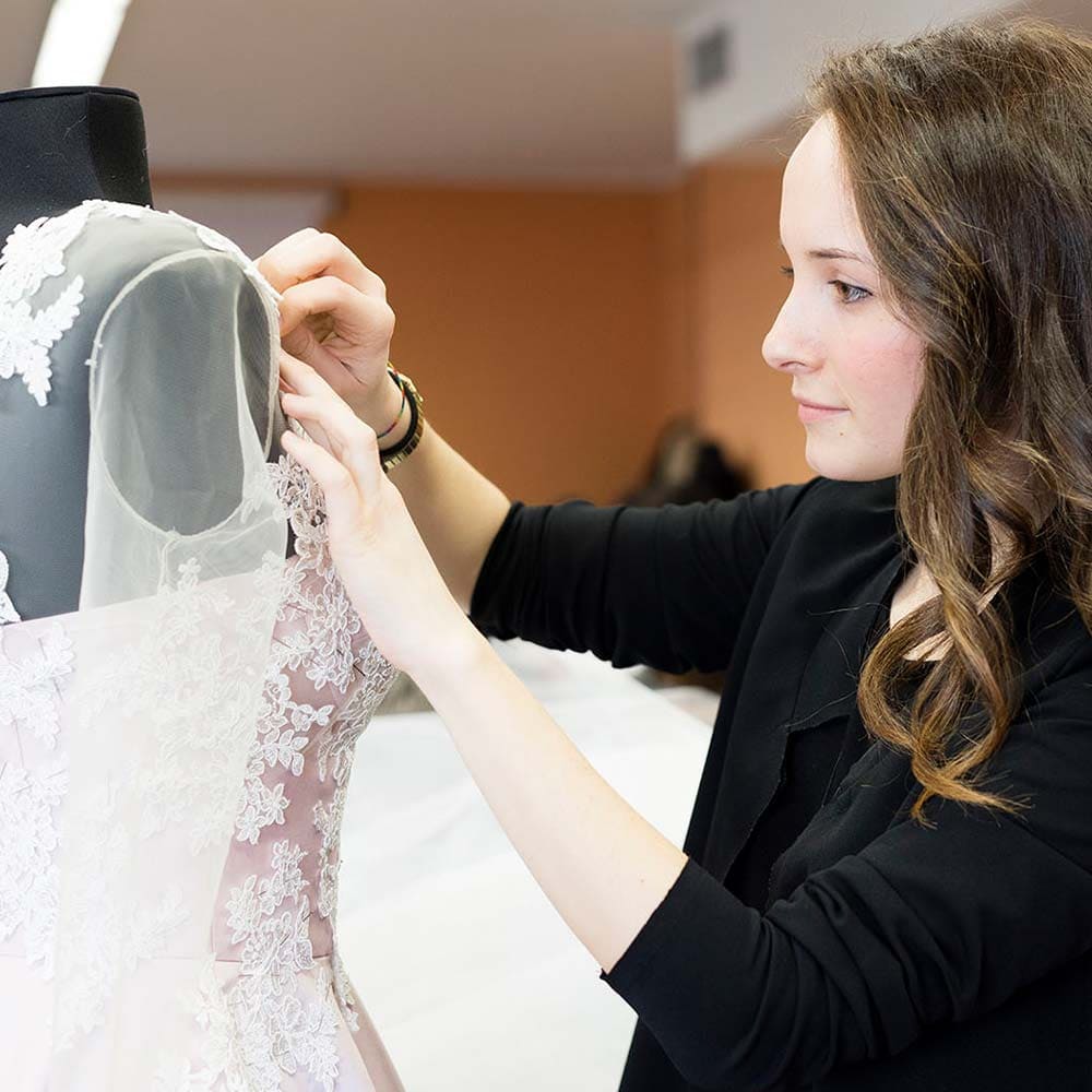 Corso Design Roma Burgo Abito Sposa.jpg